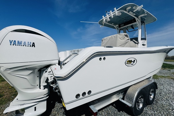 25ft Sea Hunt Yacht For Sale