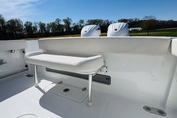 25ft Sea Hunt Yacht For Sale