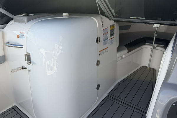 22ft Robalo Yacht For Sale