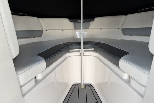 22ft Robalo Yacht For Sale