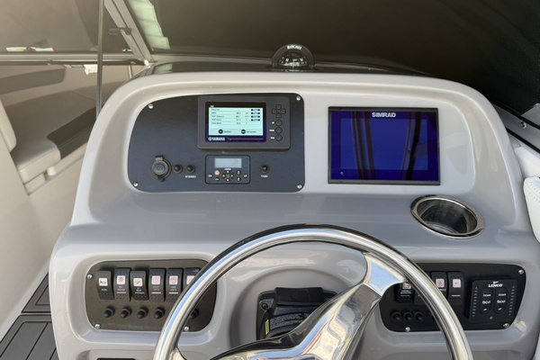 22ft Robalo Yacht For Sale