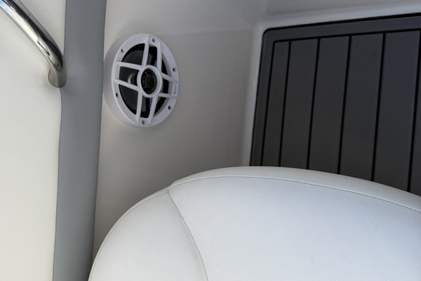 22ft Robalo Yacht For Sale