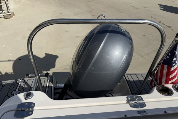 22ft Robalo Yacht For Sale