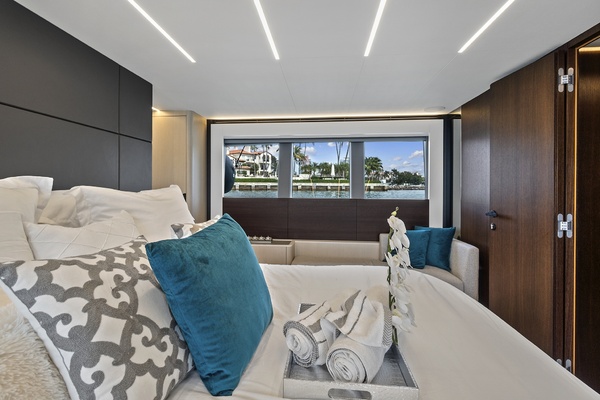 JESSEA 66ft Astondoa Yacht For Sale