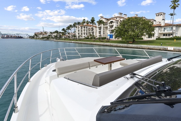 JESSEA 66ft Astondoa Yacht For Sale