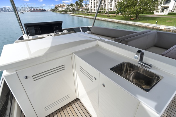 JESSEA 66ft Astondoa Yacht For Sale