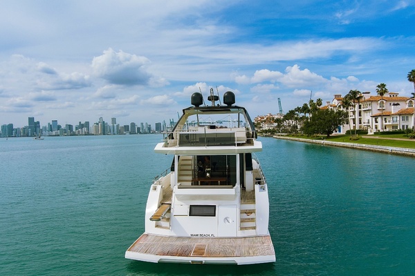 JESSEA 66ft Astondoa Yacht For Sale