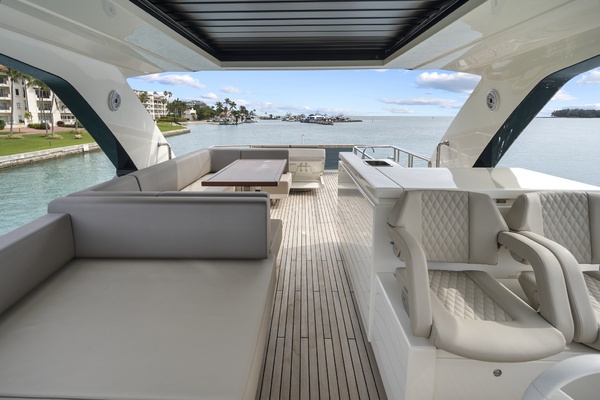 JESSEA 66ft Astondoa Yacht For Sale