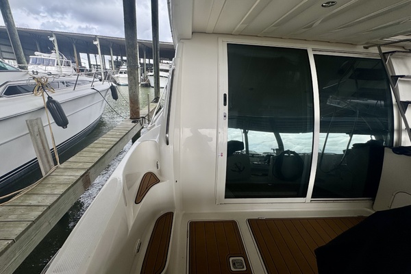 Some Day 41ft Maxum Yacht For Sale