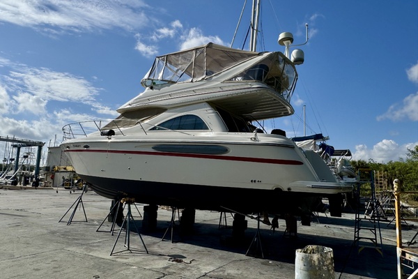 Some Day 41ft Maxum Yacht For Sale