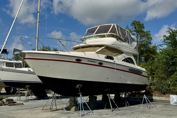 Some Day 41ft Maxum Yacht For Sale