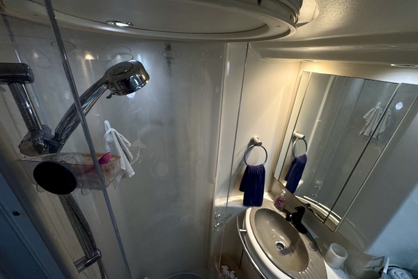 Some Day 41ft Maxum Yacht For Sale