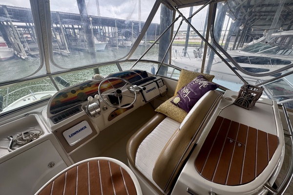 Some Day 41ft Maxum Yacht For Sale