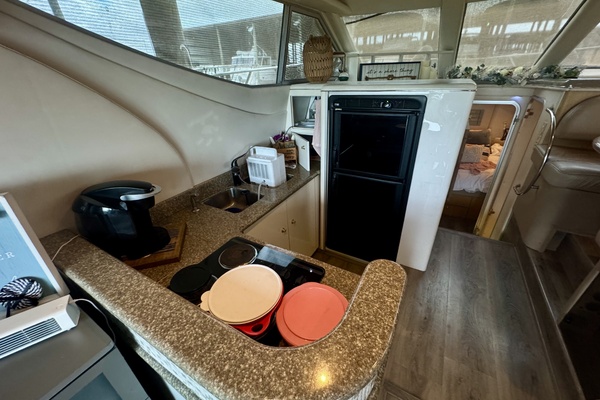 Some Day 41ft Maxum Yacht For Sale