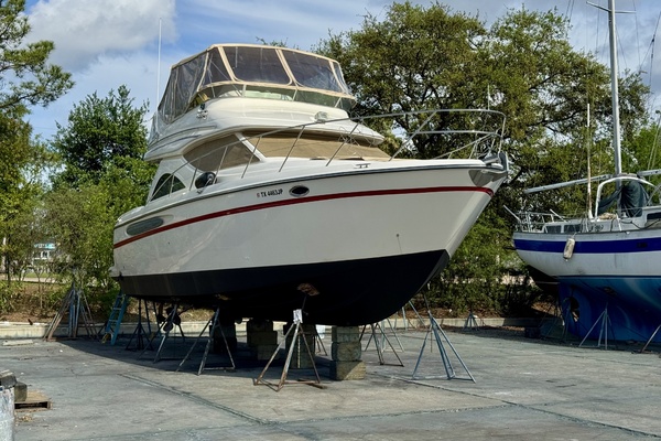 Some Day 41ft Maxum Yacht For Sale