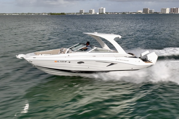 Crownline E305 XS Charter with Twin 225 Mercury Power