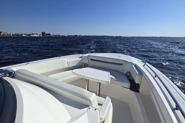 2024 Tiara Yachts 38