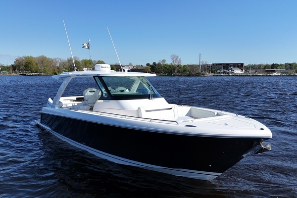 2024 Tiara Yachts 38