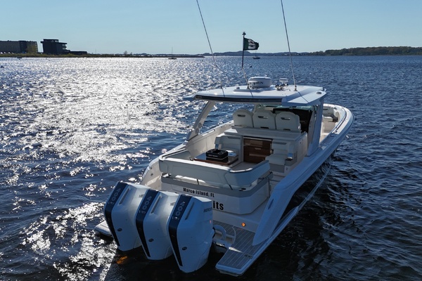 38ft Tiara Yachts Yacht For Sale