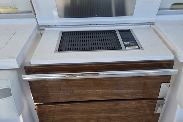 2024 Tiara Yachts 38