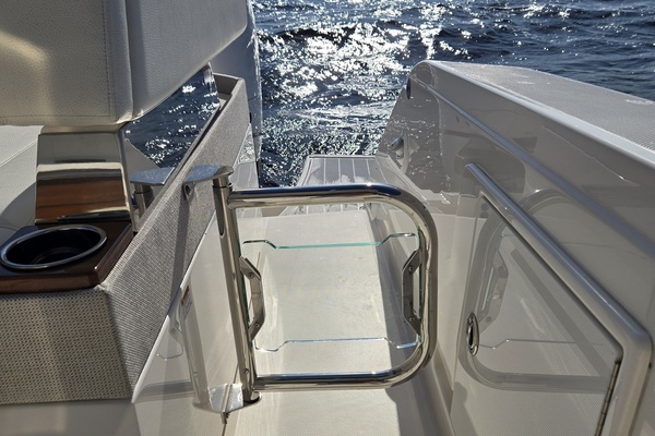 38ft Tiara Yachts Yacht For Sale