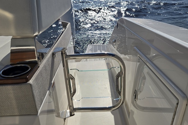 2024 Tiara Yachts 38