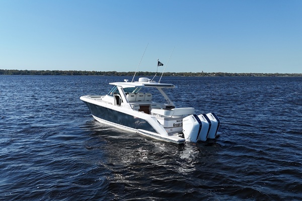 2024 Tiara Yachts 38