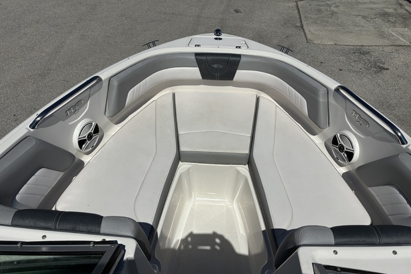 21ft Chaparral Yacht For Sale