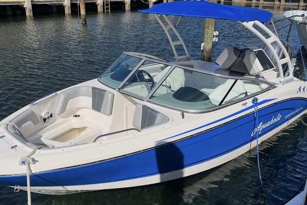 Photo of the 2019 Chaparral 21 H2O Sport