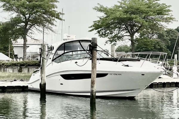 2017 Sea Ray 37