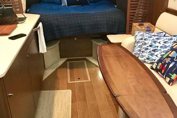 Reely Ours 37ft Sea Ray Yacht For Sale