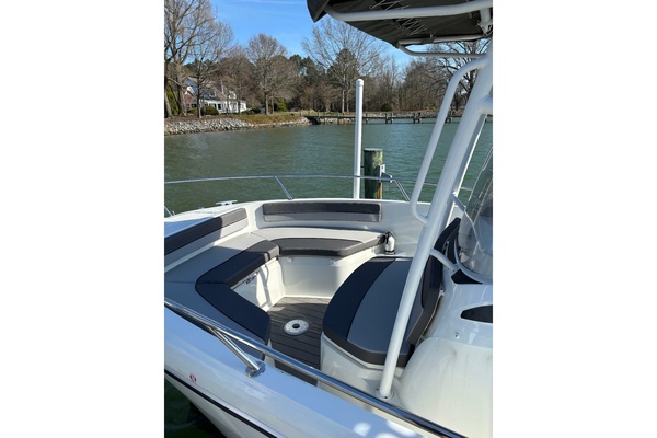 22ft Jeanneau Yacht For Sale