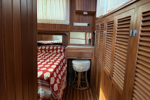 Madeline 36ft Monk Yacht For Sale