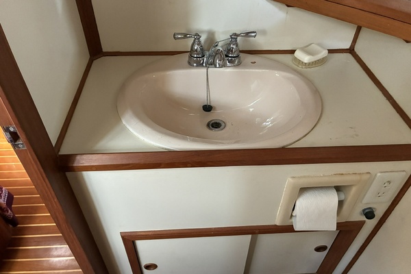 Madeline 36ft Monk Yacht For Sale