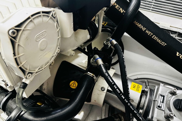 La Lee 40ft MJM Yacht For Sale