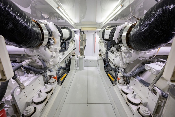 65ft American Custom Yachts Yacht For Sale