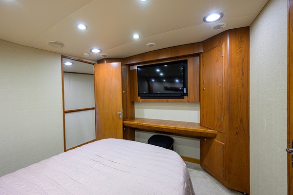 65ft American Custom Yachts Yacht For Sale