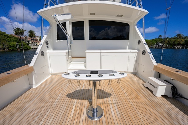 2003 American Custom Yachts 65