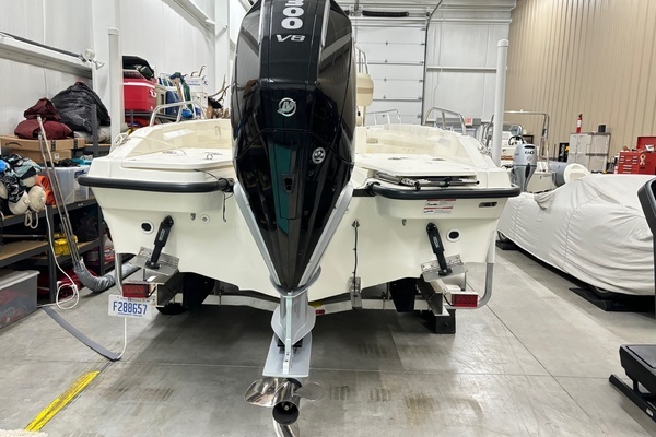 Photo of the 2024 Boston Whaler 250 Dauntless