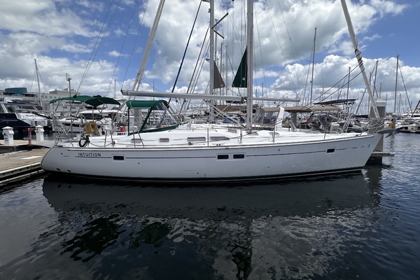 Intuition 42ft Beneteau Yacht For Sale