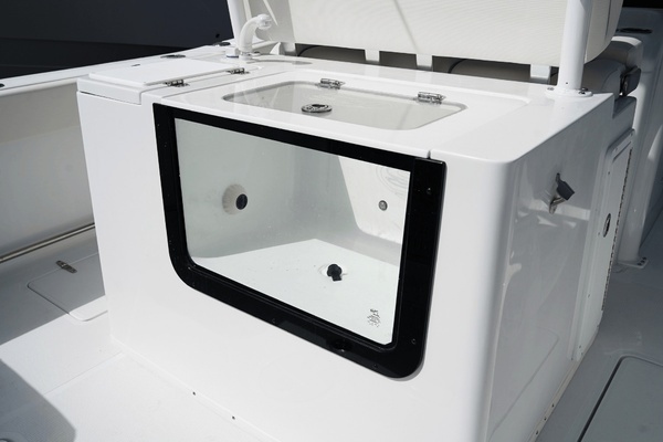 Photo of the 2026 Sea Hunt Gamefish 28FS