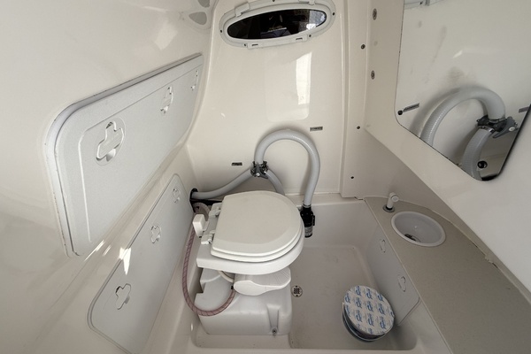 23ft Sea Pro Yacht For Sale