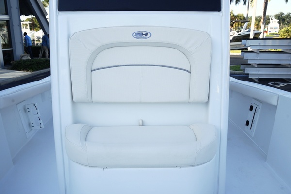 25ft Sea Hunt Yacht For Sale