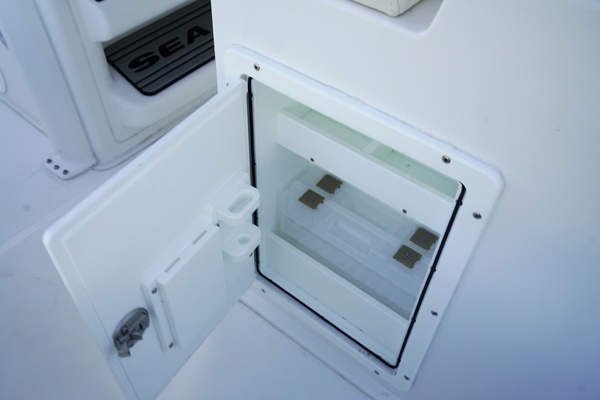 25ft Sea Hunt Yacht For Sale