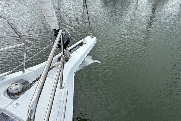 CAVU 44ft Jeanneau Yacht For Sale