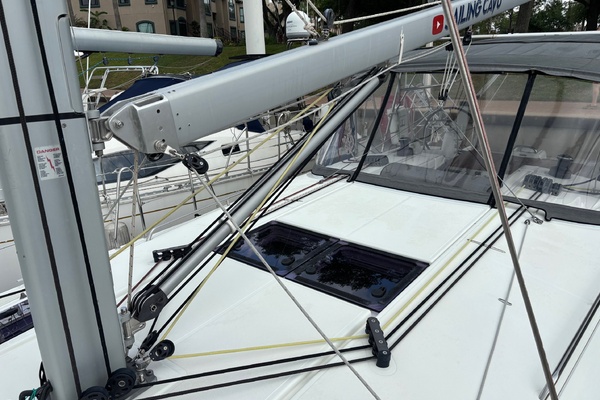 CAVU 44ft Jeanneau Yacht For Sale