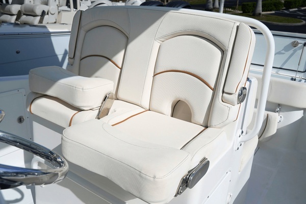 2021 Sea Hunt 29