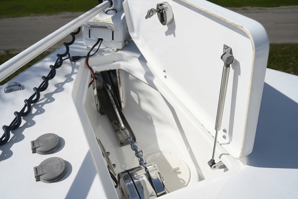 2021 Sea Hunt 29