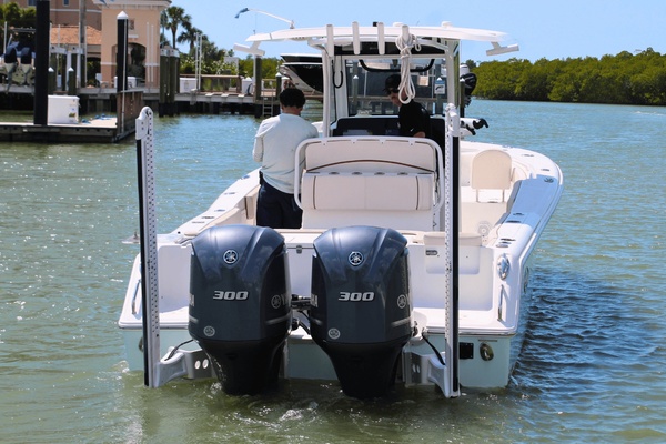 29ft Sea Hunt Yacht For Sale