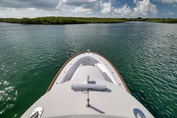 2022 Winter Custom Yachts 38